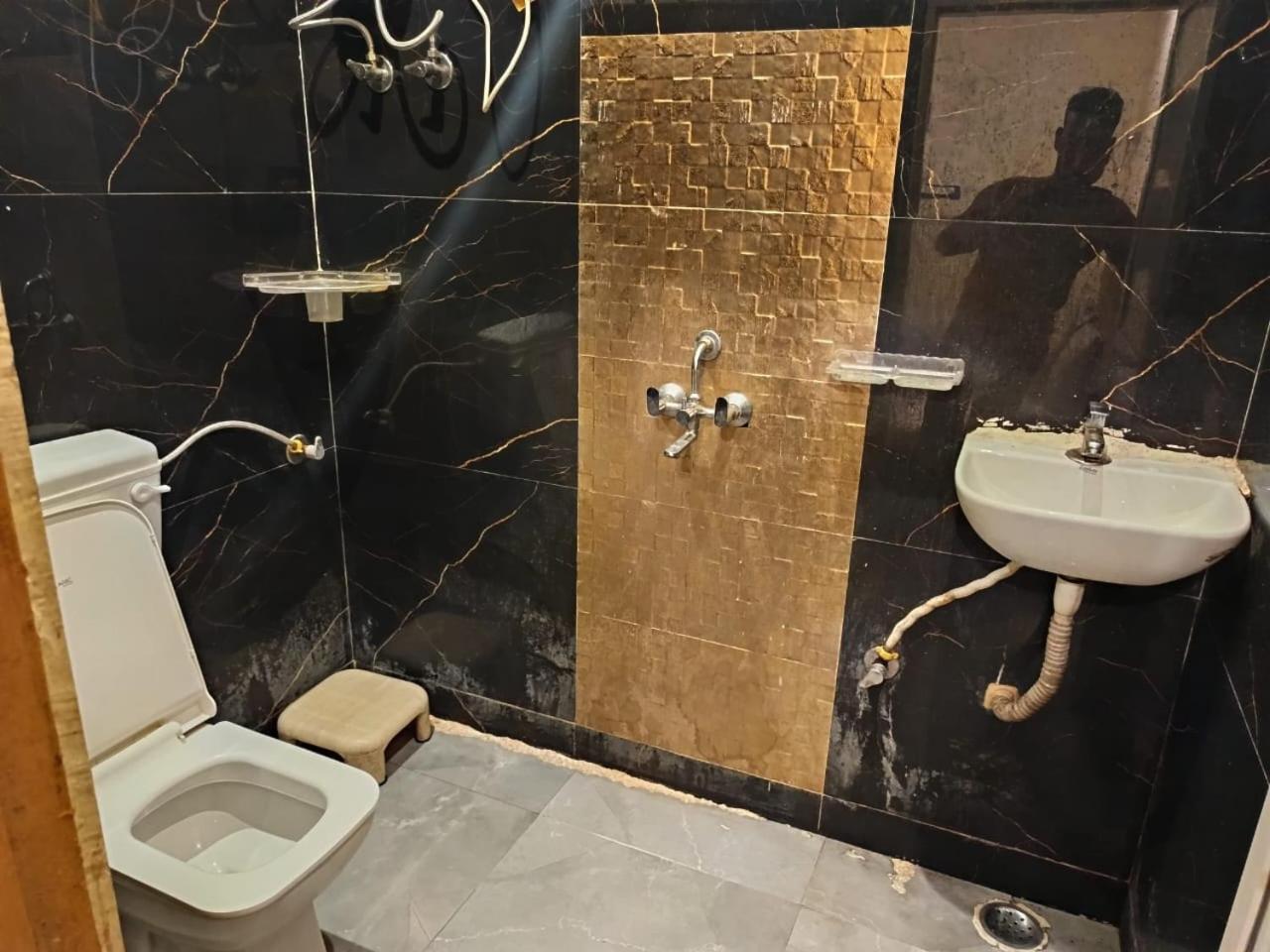 Hotel Golden Plaza Vashi Ngoại thất bức ảnh
